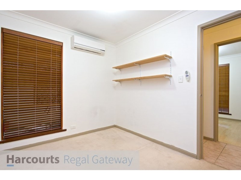 18 Hawke Pass, Bateman WA 6150