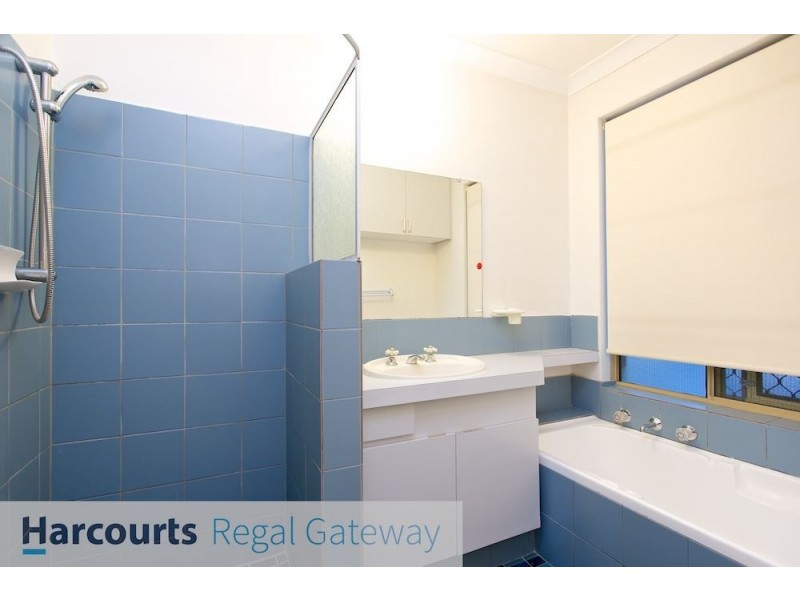 18 Hawke Pass, Bateman WA 6150