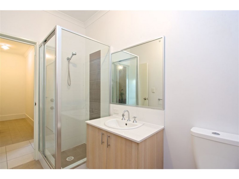 18 Towarri Way, Wandi WA 6167