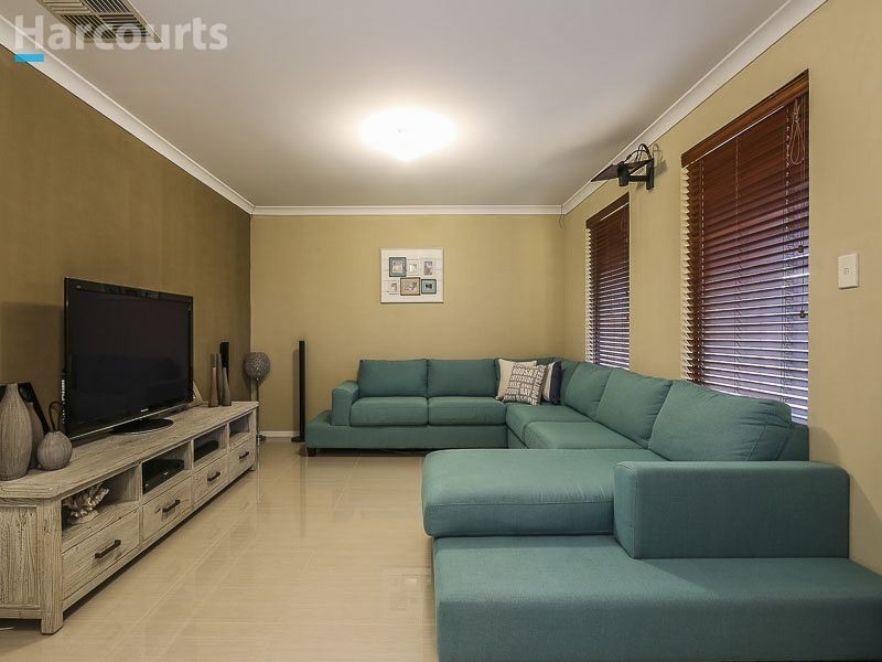 9 Gadsden Terrace, Success WA 6164