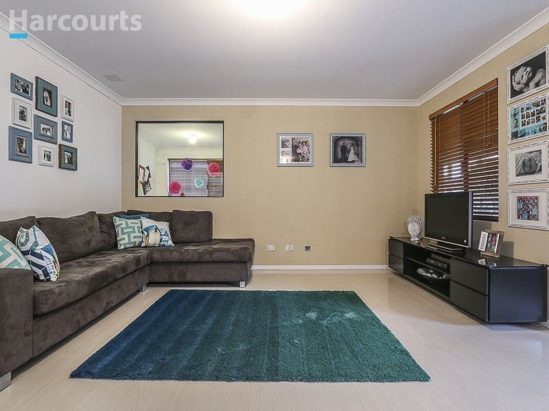 9 Gadsden Terrace, Success WA 6164