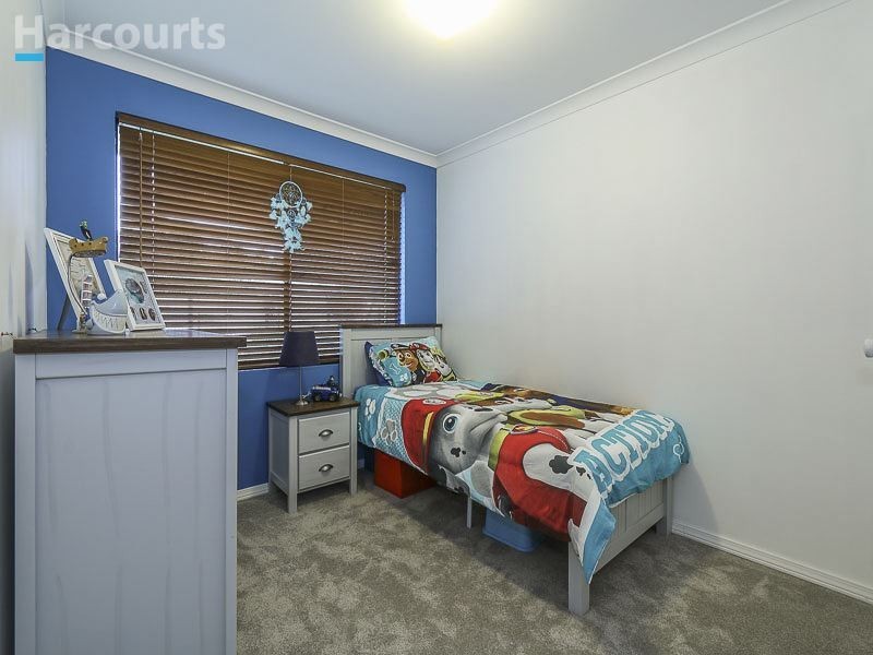 9 Gadsden Terrace, Success WA 6164