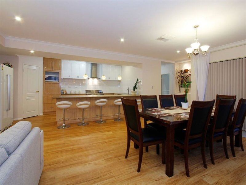 5 Araluen Bend, Aubin Grove WA 6164