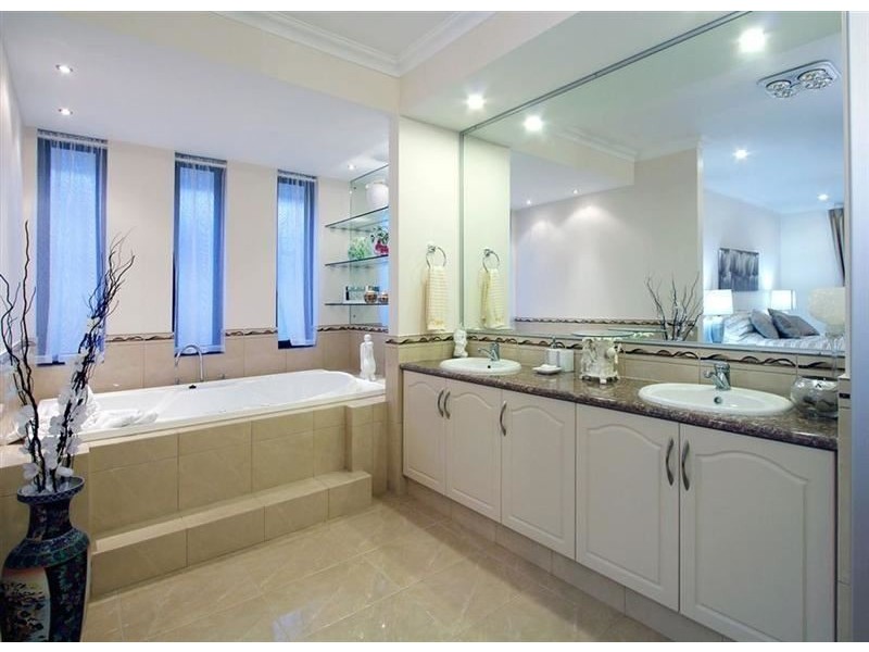 5 Araluen Bend, Aubin Grove WA 6164