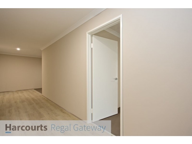 18 Mariala Way, Wandi WA 6167