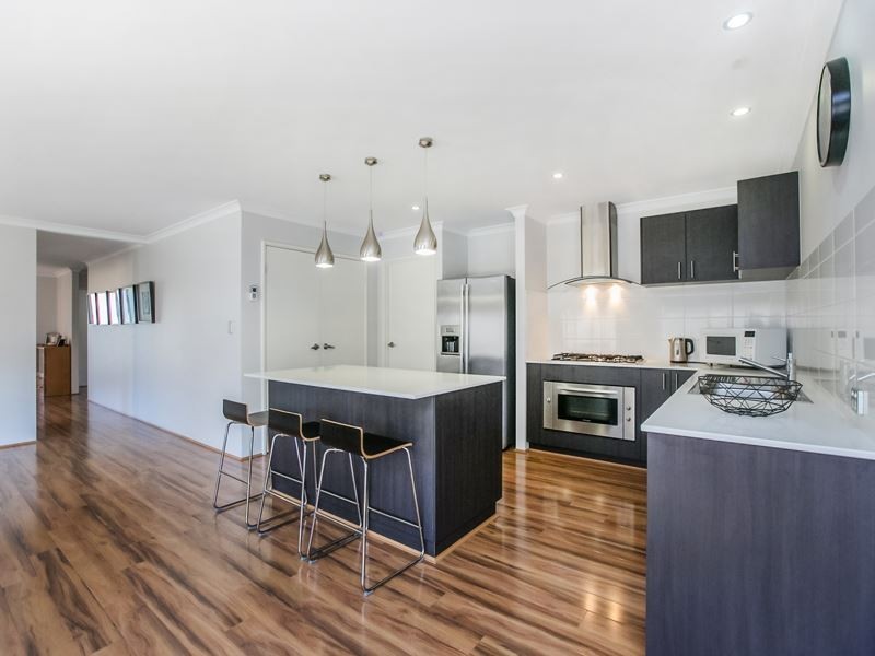 68 Camden Bvd, Aubin Grove WA 6164