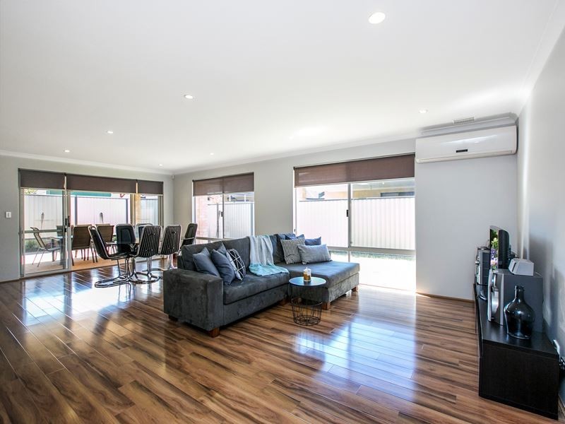 68 Camden Bvd, Aubin Grove WA 6164