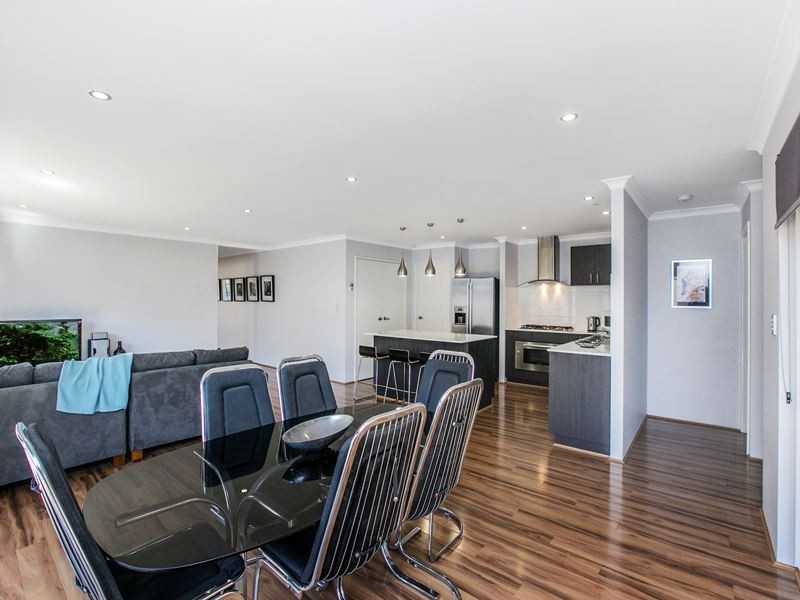 68 Camden Bvd, Aubin Grove WA 6164