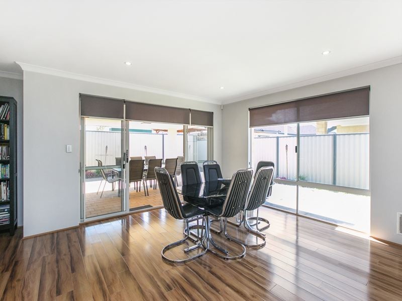 68 Camden Bvd, Aubin Grove WA 6164