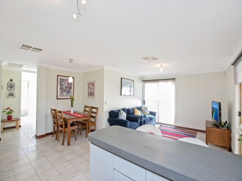 39 Ballard Mews, Success WA 6164