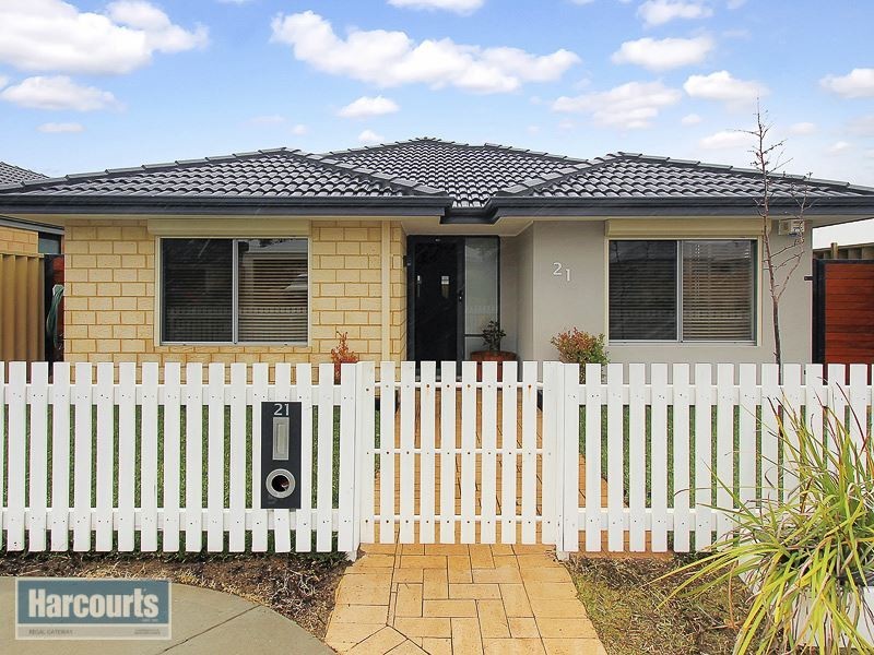 21 Aromatic Crescent, Atwell WA 6164