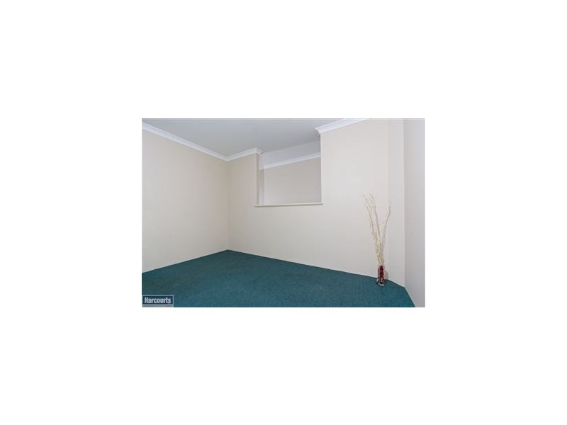 13 Burkett Terrace, Bertram WA 6167