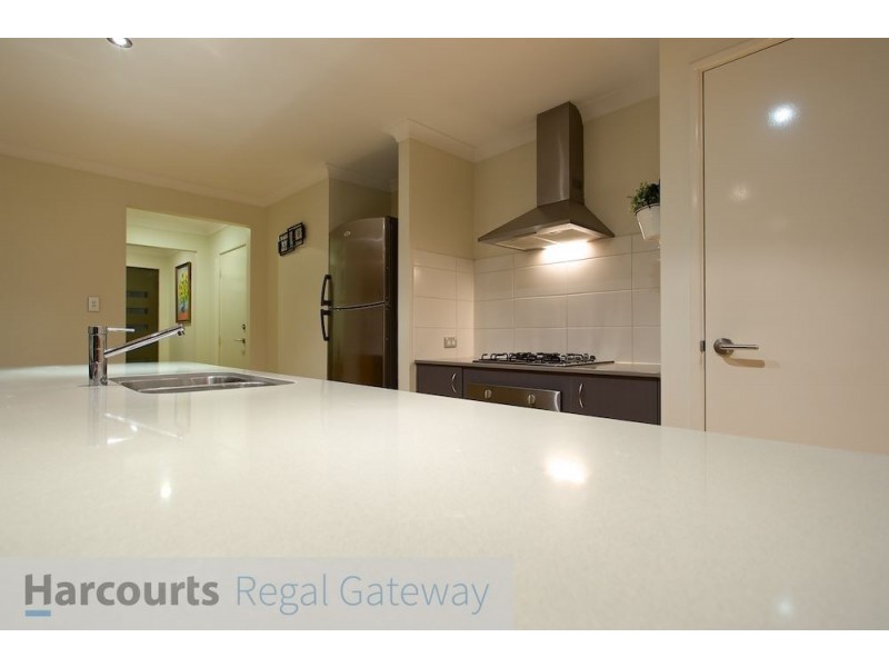 11/42 Baler Court, Hammond Park WA 6164