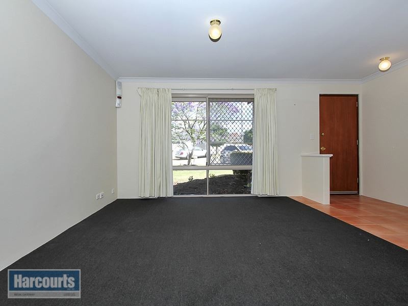 11 Centaury Close, Beeliar WA 6164