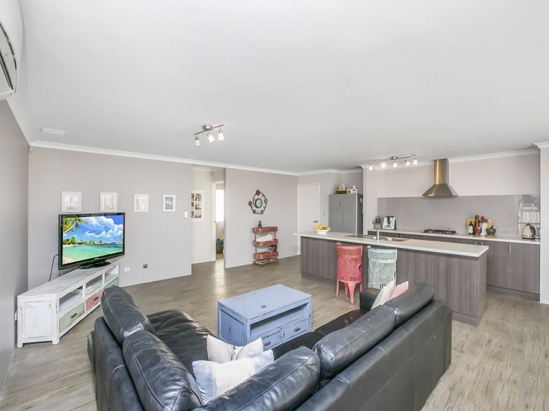 13 Belmore Bend, Aubin Grove WA 6164