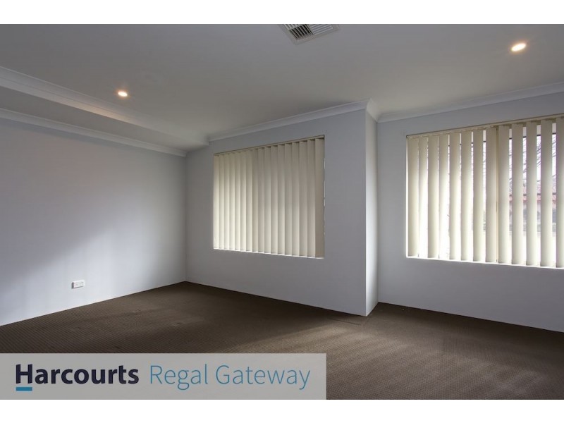 39 Hawkesbury Retreat, Atwell WA 6164