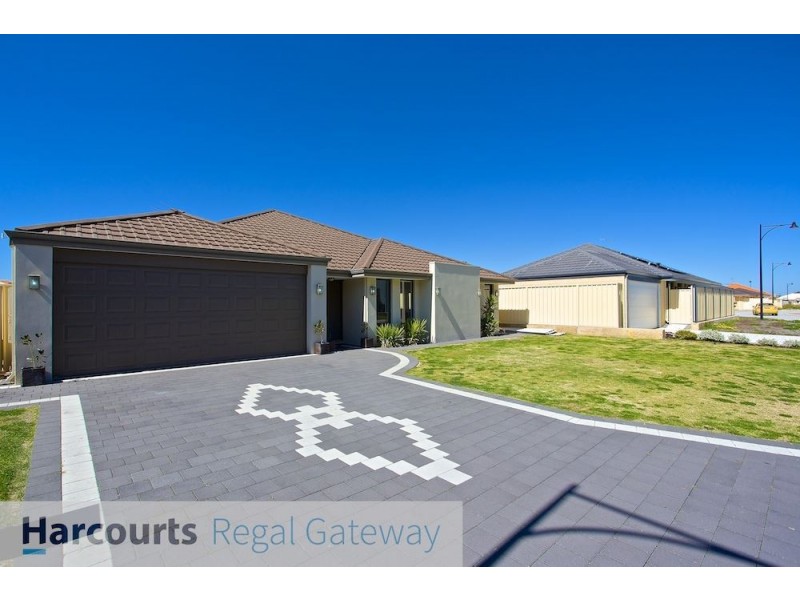 16 Suttor Drive, Success WA 6164