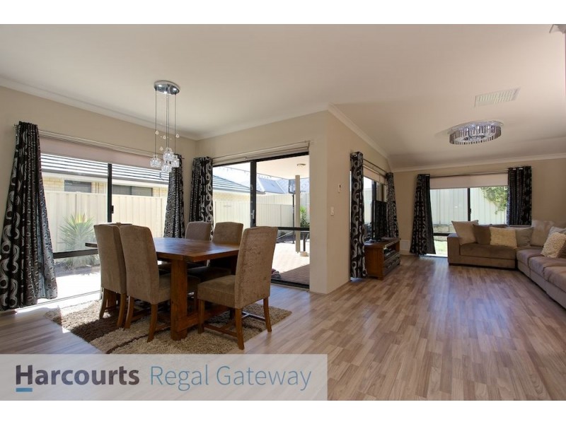 16 Suttor Drive, Success WA 6164