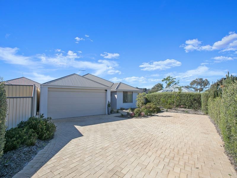 4 Foothill Close, Aubin Grove WA 6164