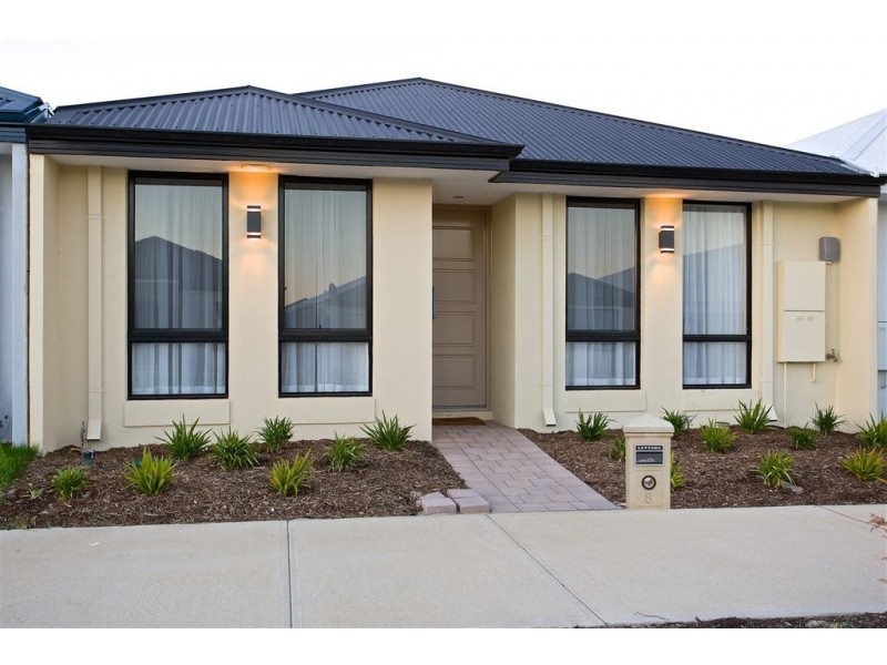 8 Towarri Way, Wandi WA 6167