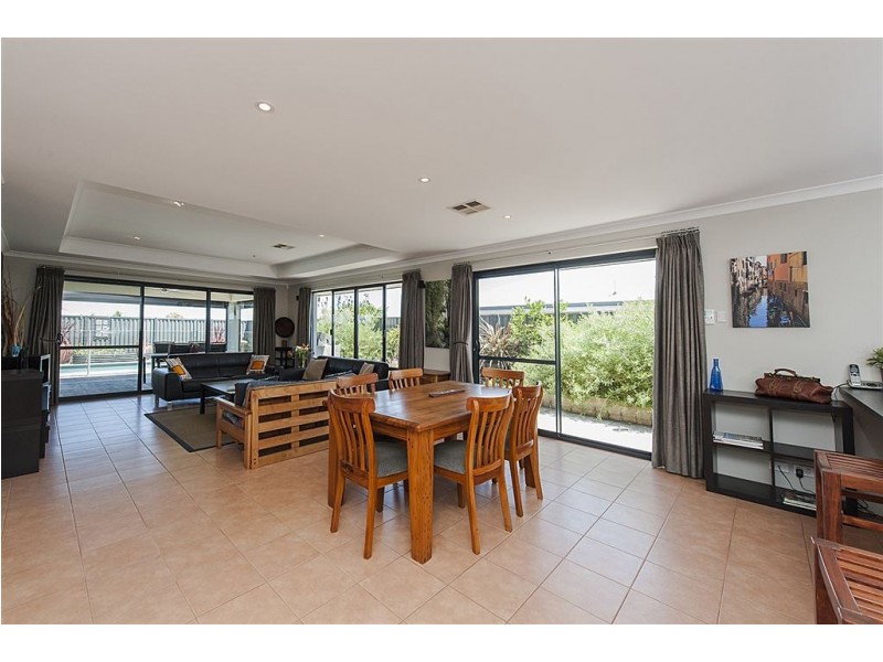 3 Longwood Bend, Aubin Grove WA 6164