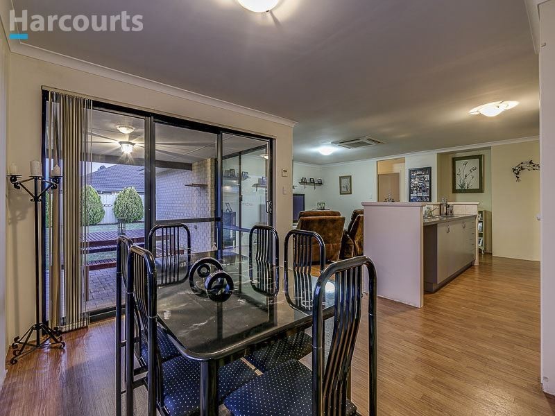 8 Satyr Way, Success WA 6164