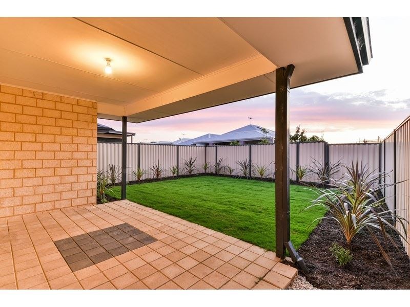 6 Spruce Terrace, Aubin Grove WA 6164