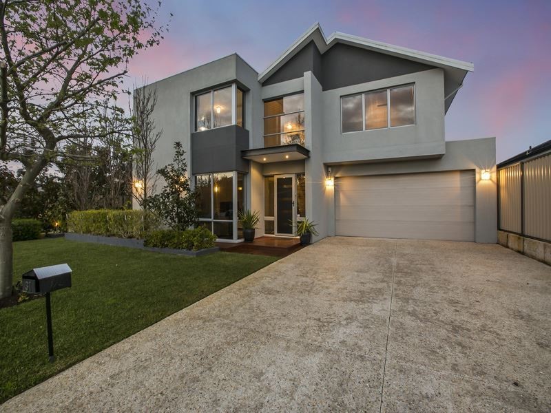31 Belmore Bend, Aubin Grove WA 6164