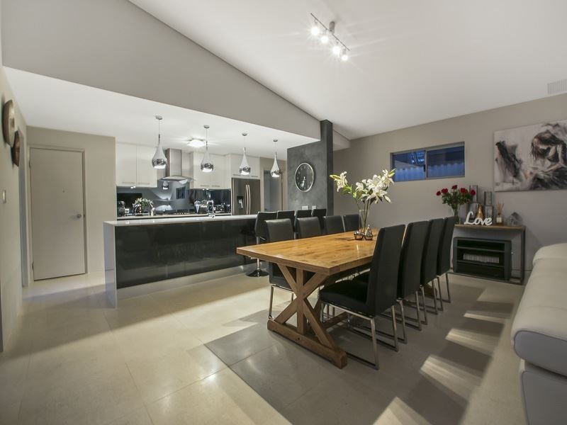 31 Belmore Bend, Aubin Grove WA 6164