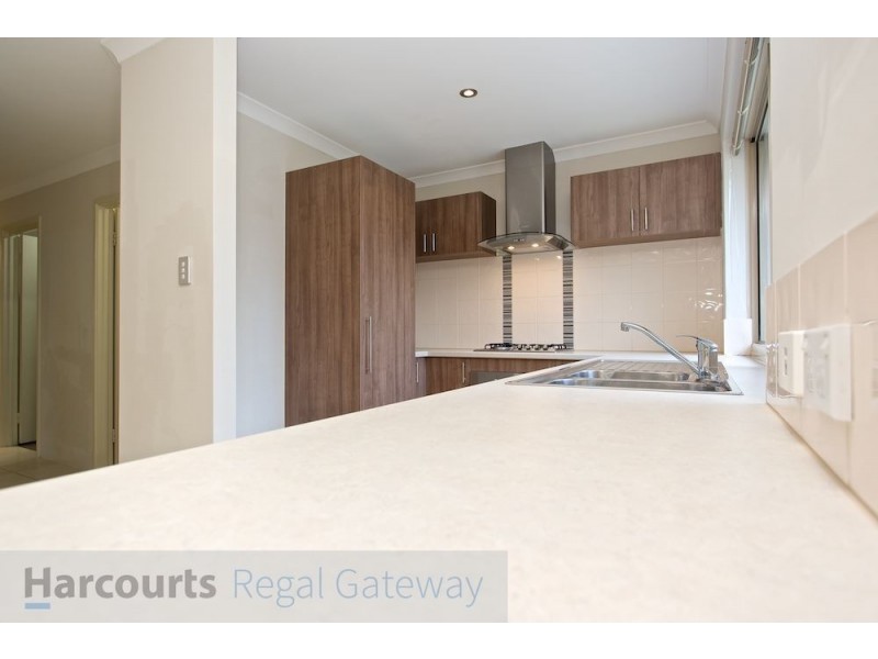 9/1 Humboldt Entrance, Aubin Grove WA 6164