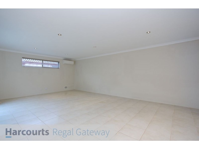 9/1 Humboldt Entrance, Aubin Grove WA 6164