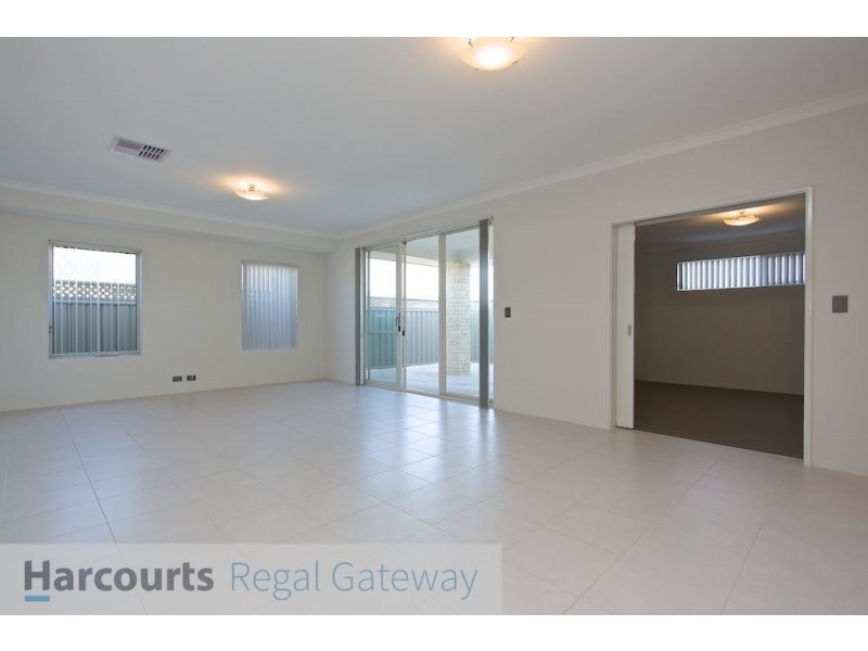 5 Ryhill Crescent, Wellard WA 6170