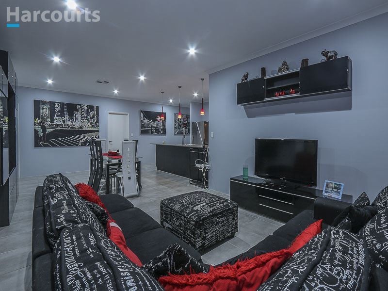 53 Cousins Street, Hammond Park WA 6164