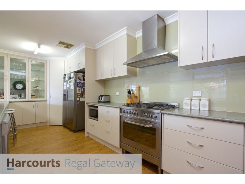 78 Ashburton Drive, Gosnells WA 6110
