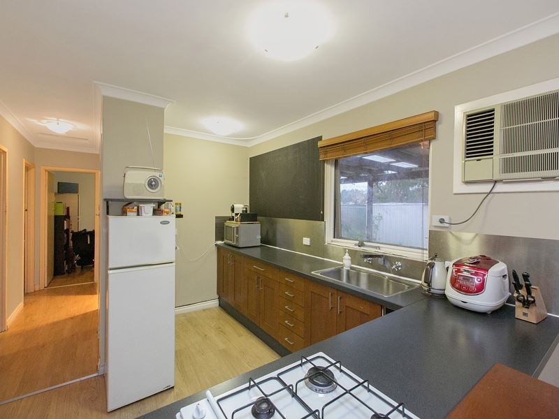 14 Pengilly Way, Orelia WA 6167