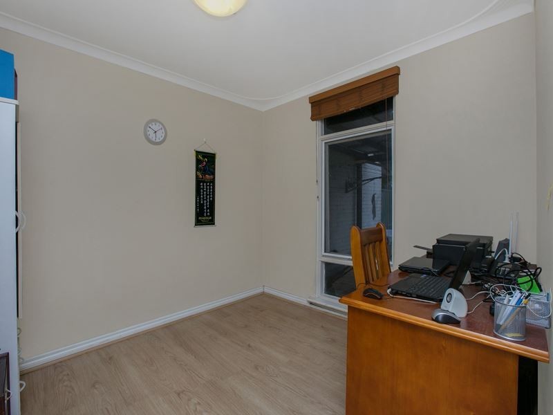 14 Pengilly Way, Orelia WA 6167