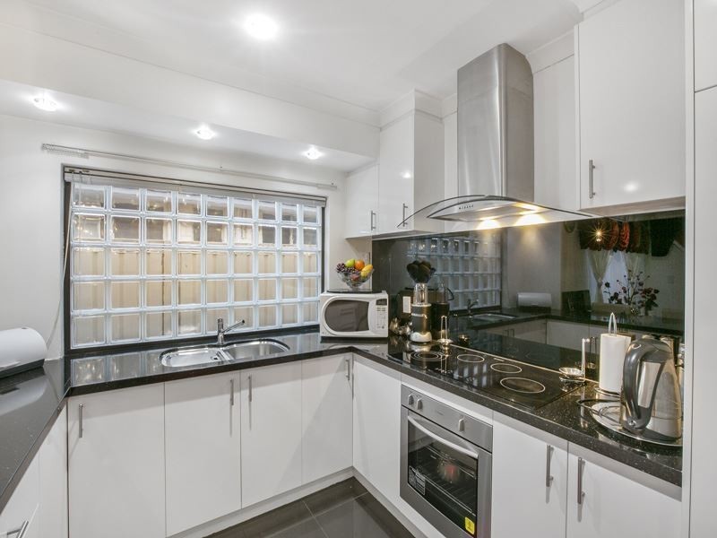 18 Keyham Street, Bertram WA 6167