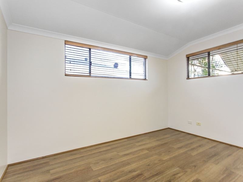 1 Charm Way, Atwell WA 6164