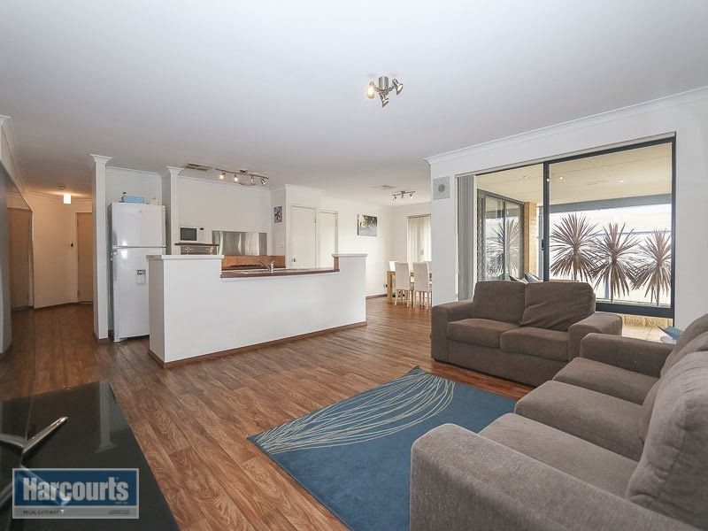 376 Wentworth Parade, Success WA 6164