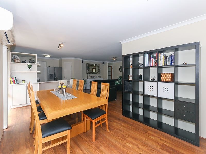 198 Tapper Road, Atwell WA 6164
