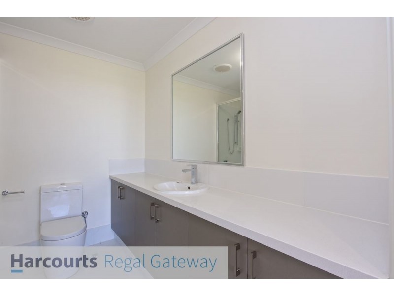 51 Bellingham Road, Hammond Park WA 6164