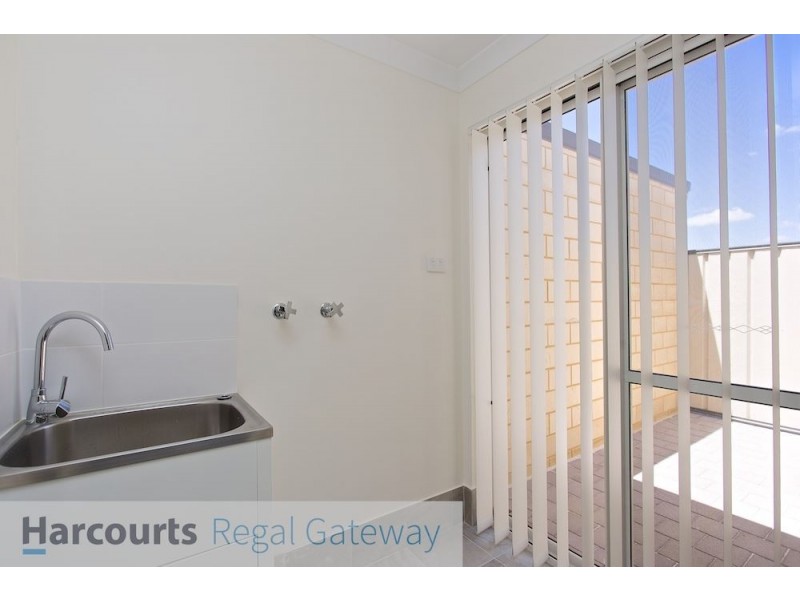 53 Bellingham Road, Hammond Park WA 6164