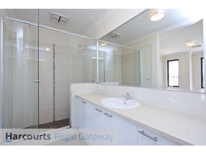 17 Latteri Turn, Aubin Grove WA 6164