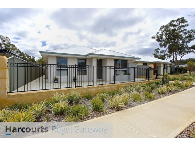 14 Finchley Way, Wellard WA 6170