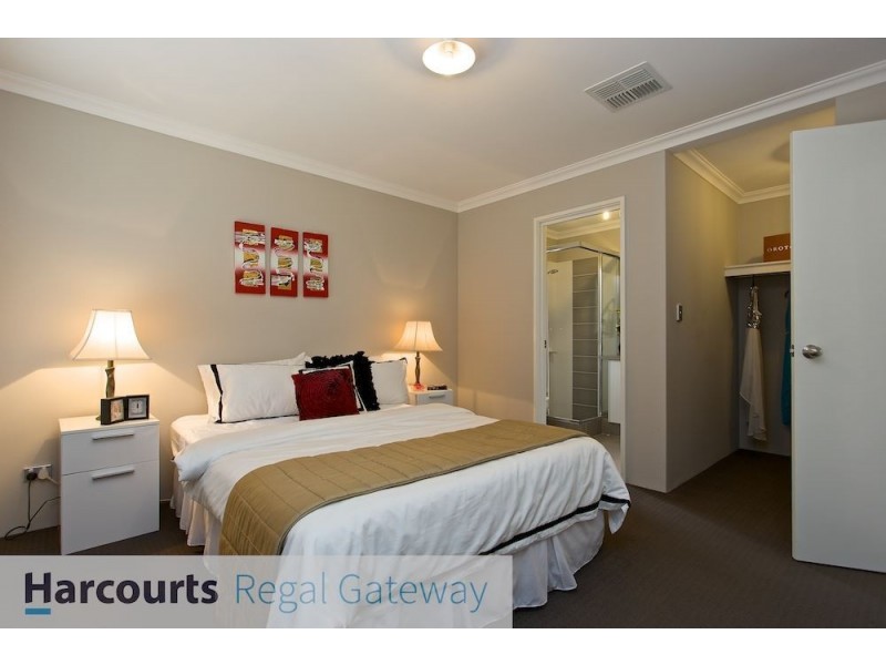 14 Finchley Way, Wellard WA 6170