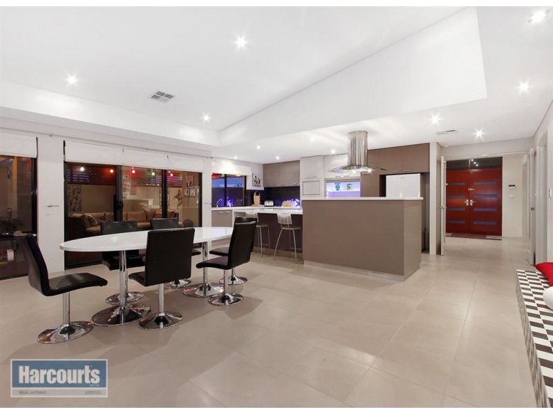 1 Treeline Parade, Southern River WA 6110