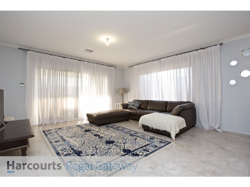 25 Plumosa Avenue, Beeliar WA 6164