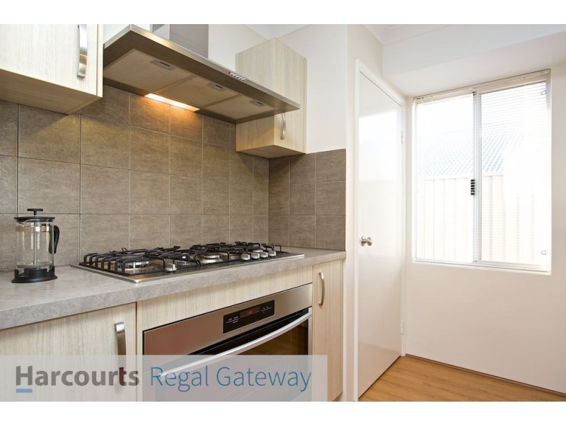 132 Honeywood Avenue, Wandi WA 6167