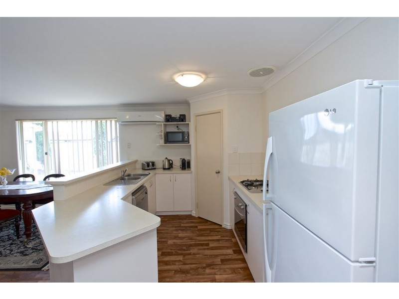 325 Wentworth Parade, Success WA 6164