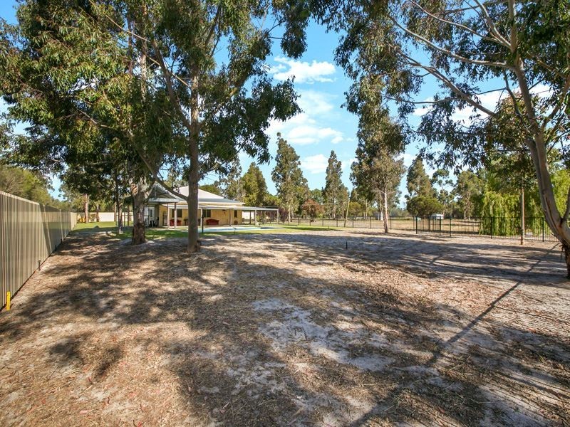 91 Tapper Road, Banjup WA 6164